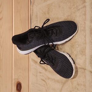 Mens rebook memory foam running shoes